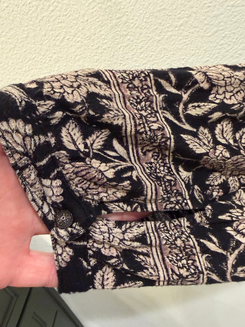 Lucky Brand Raw Edge Ruffle Floral Blouse 2XL Woodblock Boho Keyhole Top - Picture 8 of 12